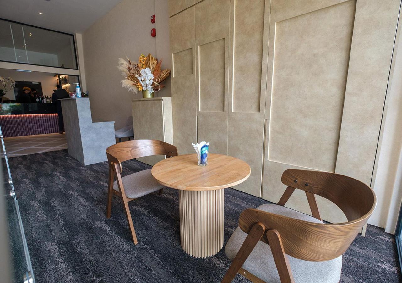 Bugis Hovoh Boutique Service Apt Singapore Exterior photo